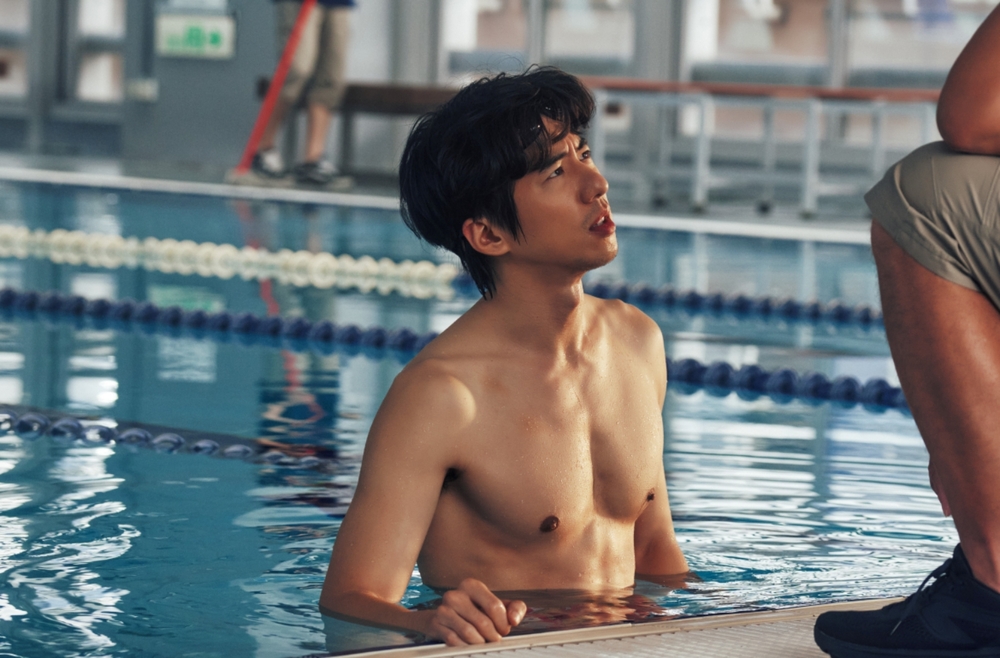 影集《美食無間》太可口！傅孟柏、王柏傑秀腹肌放送福利