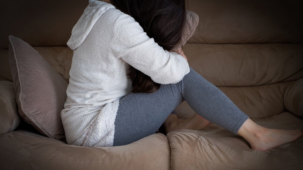 同學伸狼爪！女大生痛醒哀求他：我不想吃藥