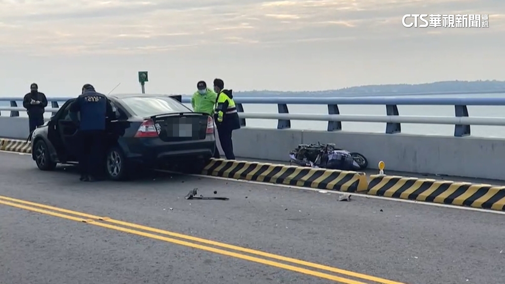 金門大橋首死亡車禍　婦遭16歲無照男撞飛魂斷輪下
