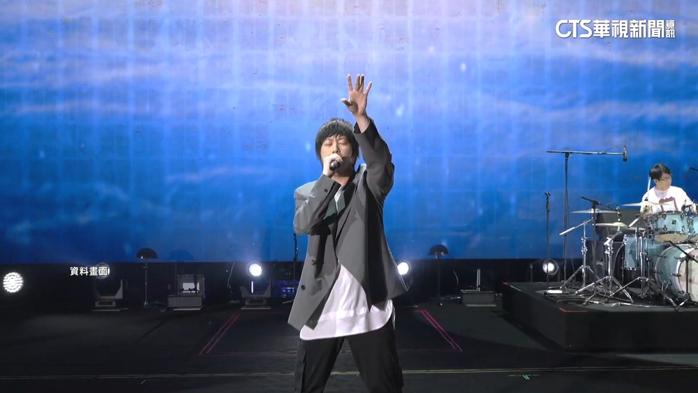 五月天遭質疑假唱　官方：最終場直播全民見證