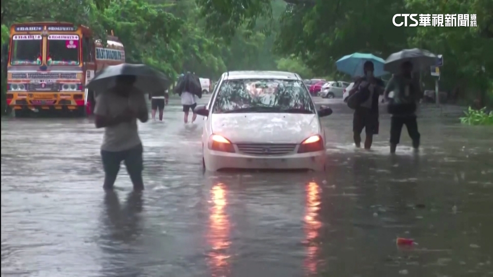 熱帶氣旋逼近印度！　南部降豪大雨.至少5人死亡