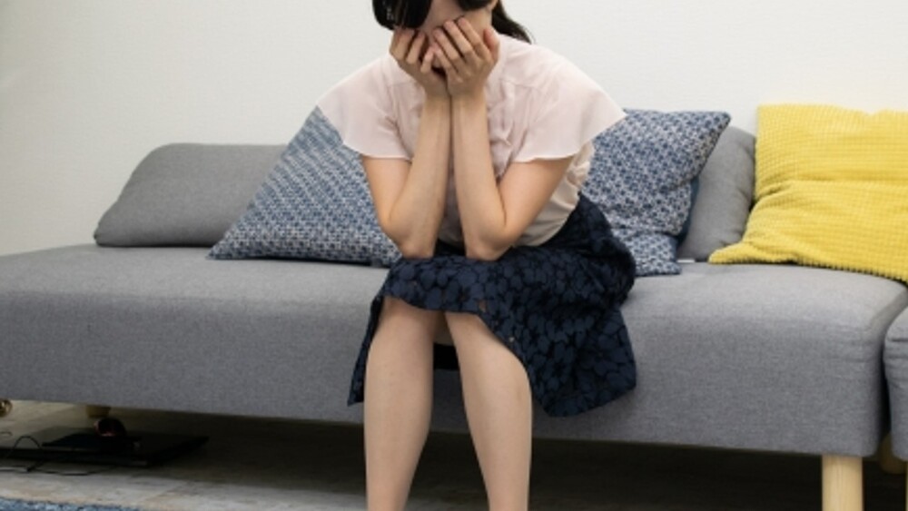 醬油廠媳婦「日做18小時」沒錢拿　丈夫還外遇　法院判離婚