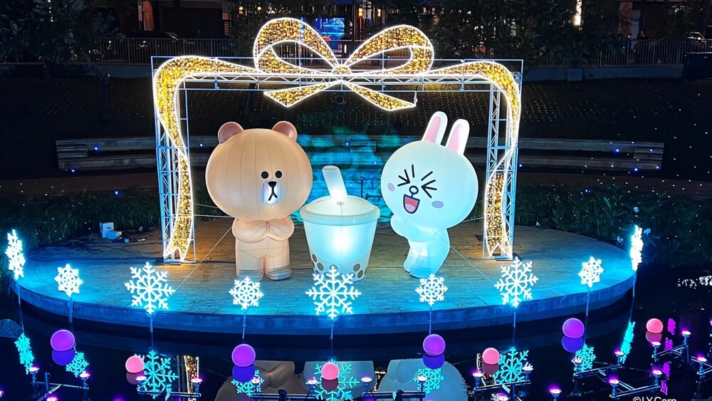 LINE FRIENDS、BIG DOG陪你過聖誕！台中打卡景點限時登場