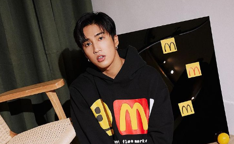 婁峻碩遭做成「黑白照哏圖」鬧烏龍 親報平安：我好得很