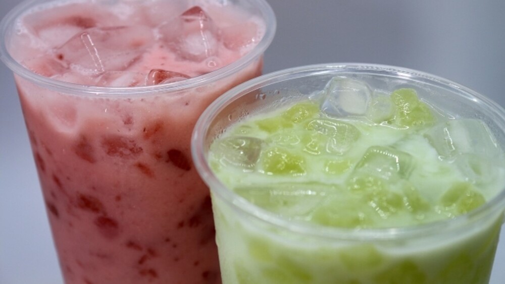 飲料店開3萬月薪！他猶豫：35歲去會丟臉嗎？　兩派戰翻