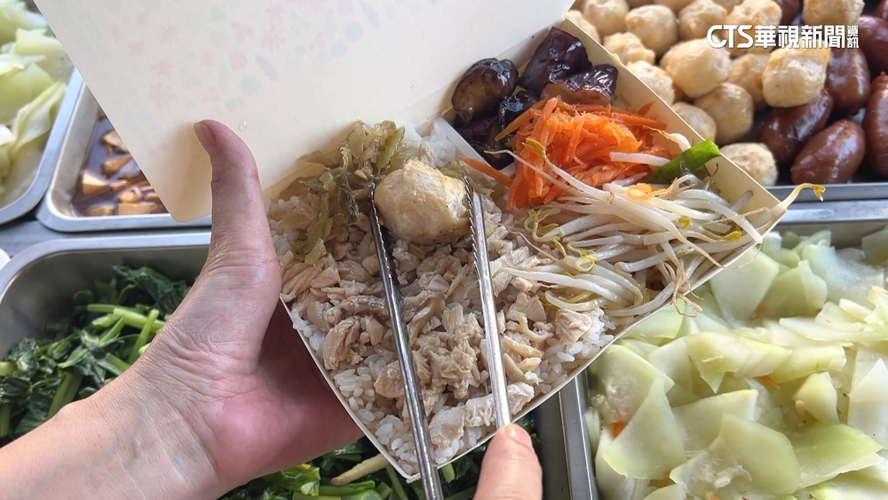 火雞肉便當「4菜1湯」只賣50元　嘉義便當店超佛心