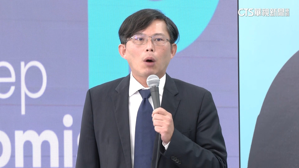 黃國昌轟「新潮流12護法」　綠：民眾黨貪腐皆「柯友友」