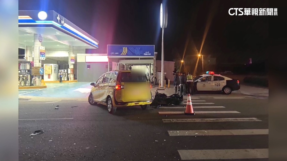 澎湖馬公加油站前擦撞計程車　騎士命危送醫