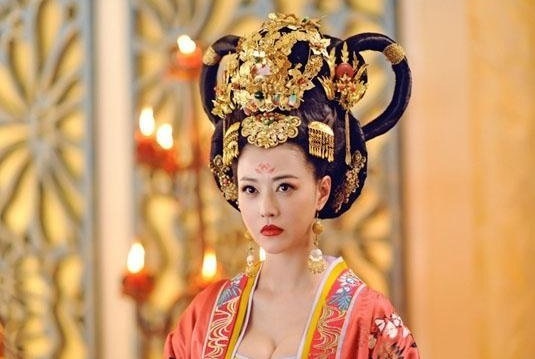 同為《武媚娘》後宮不捨周海媚離世　范冰冰、張鈞甯親揭她私下真實樣貌　