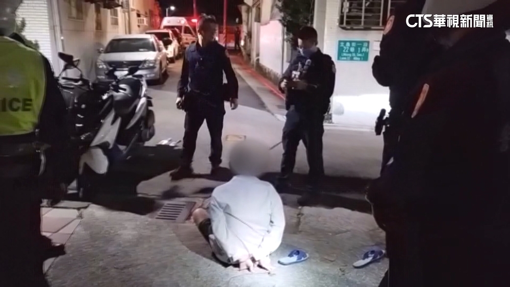 疑酒後大叫不滿被制止　北投男持雙刀恫嚇父子