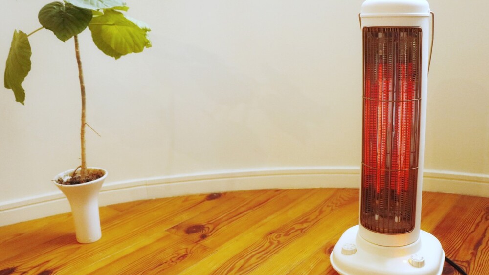 用了電暖器還是好冷？　他揭正確擺法：不是對人吹