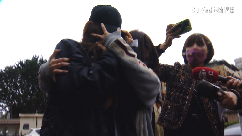 八八會館案開庭　郭哲敏稱恐慌症當庭吞藥遭法官喝斥