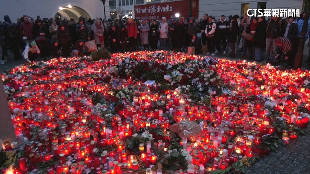捷克布拉格大學燭光追思　哀悼槍擊案死難者