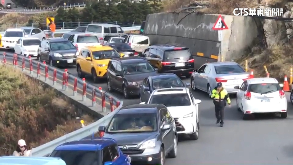 清境.合歡山遊客多　南投「白牌車」1年查獲15件
