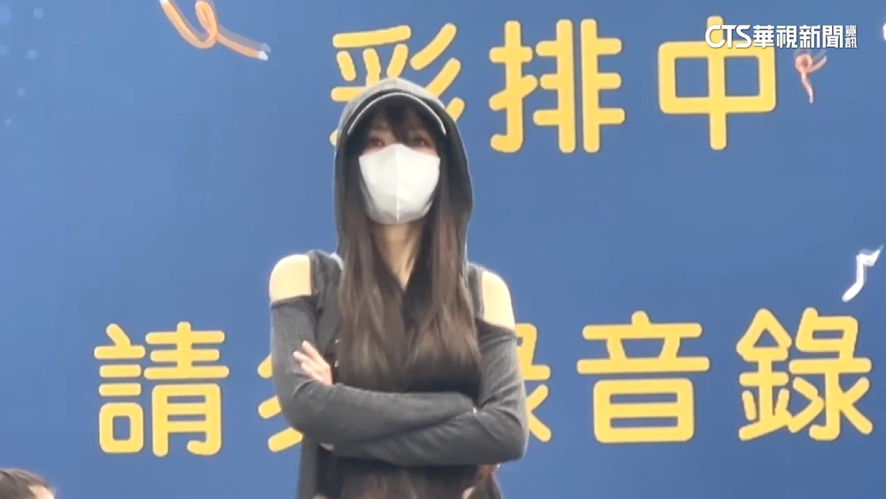 謝金燕睽違6年回歸高雄跨年！　民眾夜排搶卡位