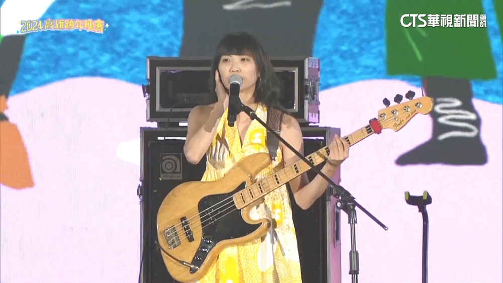 大象體操主唱喊「有人持利器」　跨年民眾尖叫逃竄