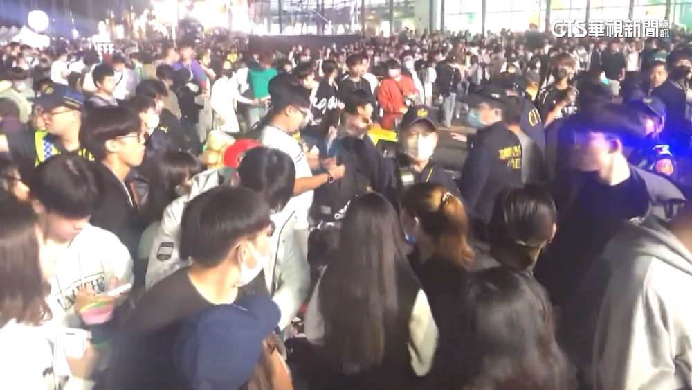 及時應變！　高雄跨年虛驚　逾600警力部署「區塊監控」