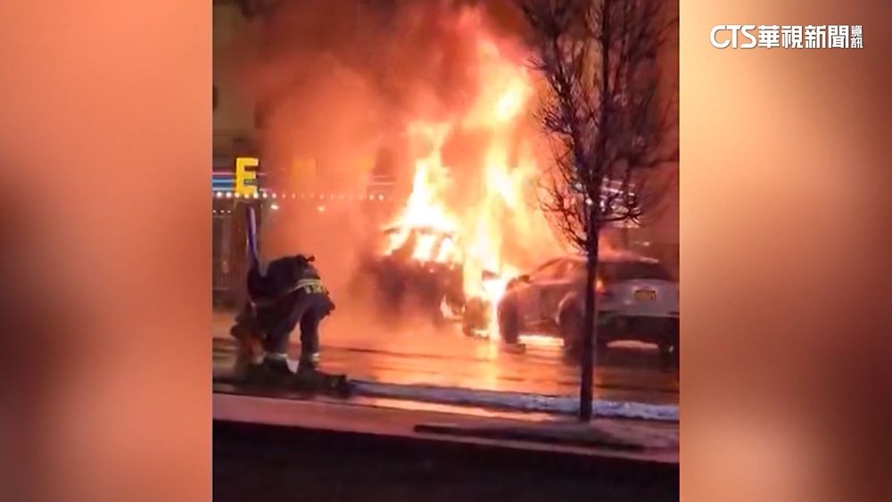 紐約跨年致命車禍　車載爆裂物疑預謀衝撞人群