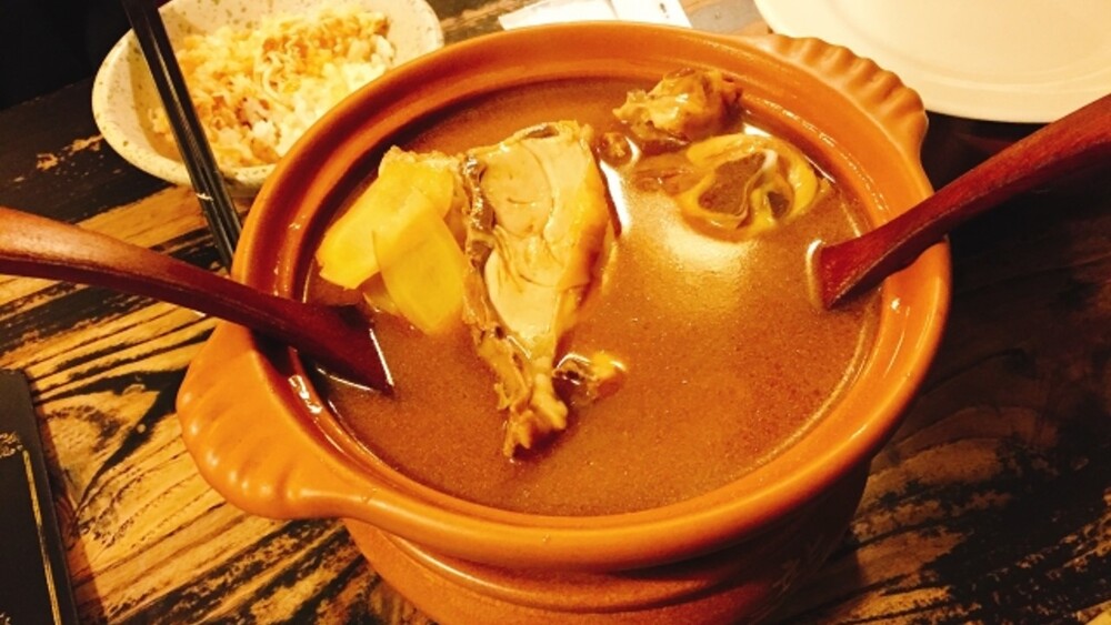 喝雞湯調理包「連拉4天」疑食物中毒　好市多：單一個案