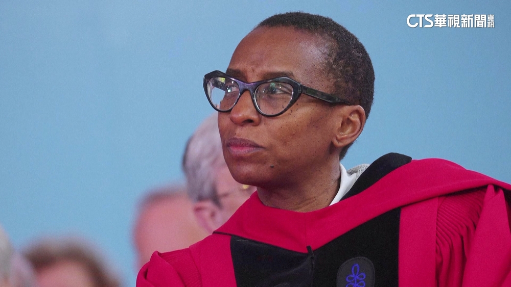 任職6個月遭逼退　蓋伊成哈佛任期最短校長