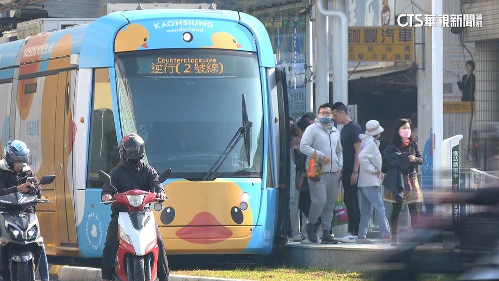 高雄環狀輕軌試營運！多處惹民怨　高捷：將改善