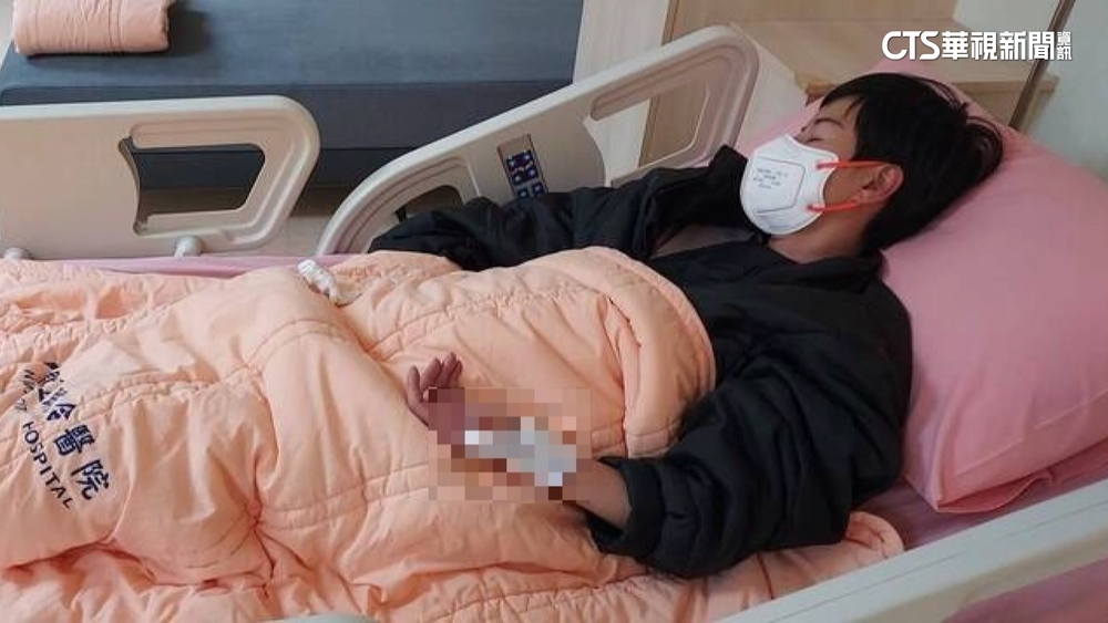 被解讀藍營拔樁成功　綠里長委屈「留血書」被送醫