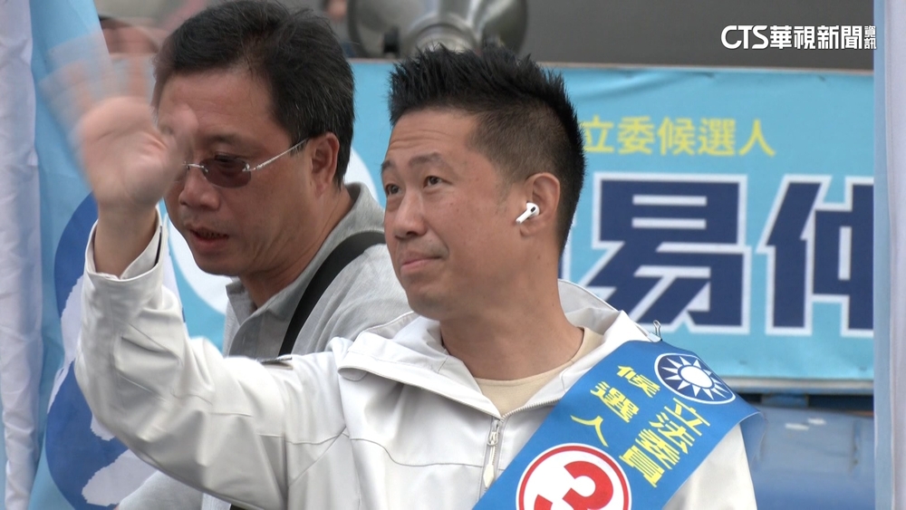 許智傑控「留美」騙很大　鍾易仲駁：台不承認母校