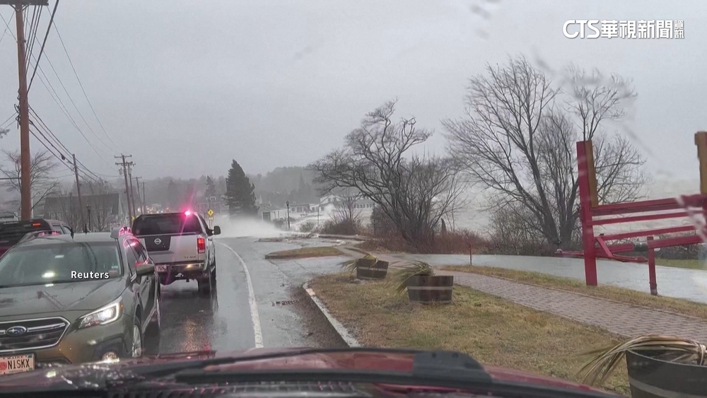 風暴襲美東多處淹水　12州81萬戶無電可用