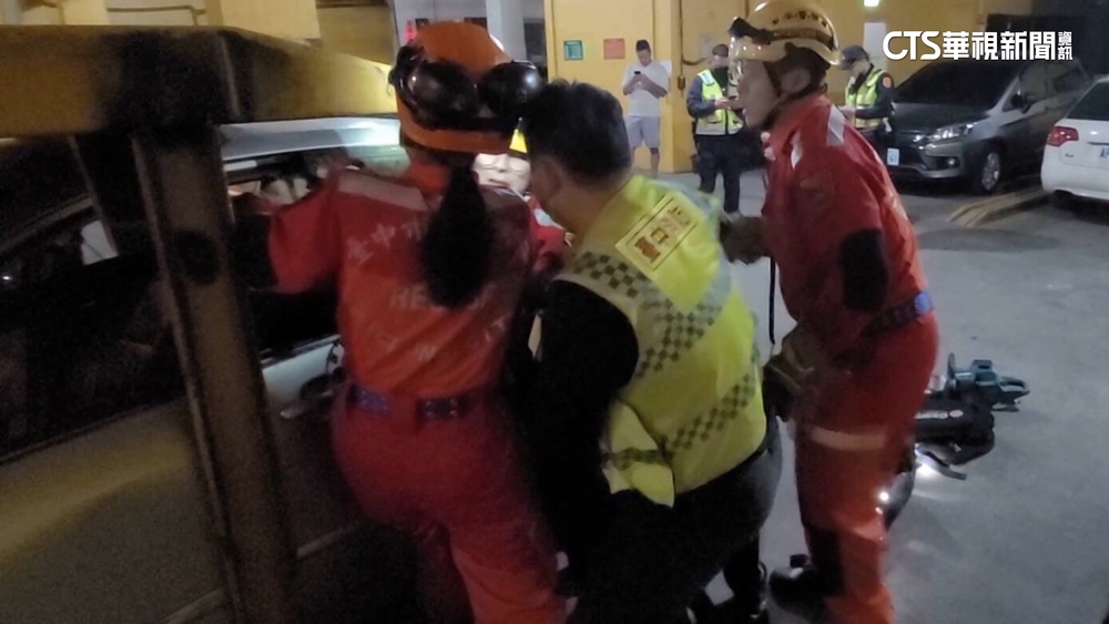 「機械車格」奪命！　駕駛疑移車不當遭車門夾頸亡