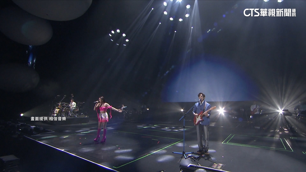 告五人尾牙接滿滿！　　行銷專家：樂團炒熱氣氛