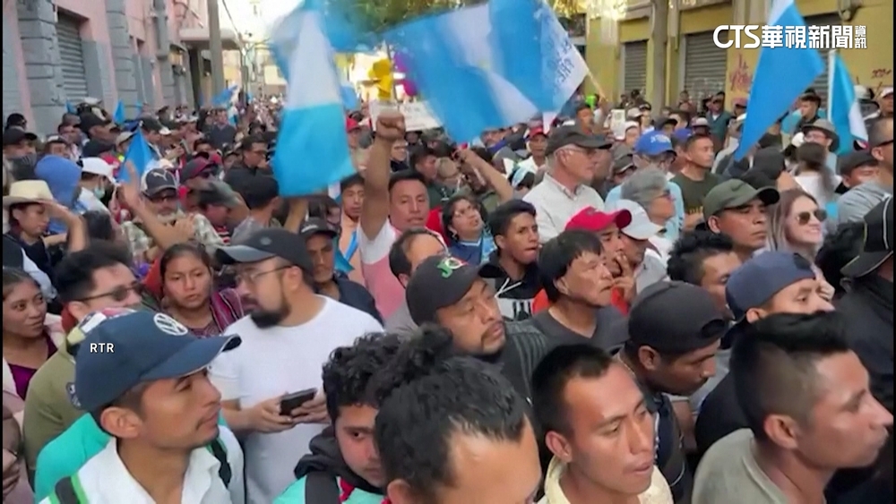 瓜地馬拉總統就職典禮爆推擠　吳釗燮回報平安