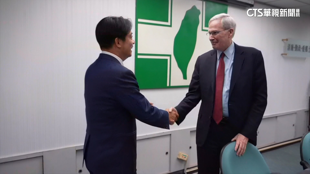 賴當選總統美中角力　美訪團來台.中曝軍演畫面