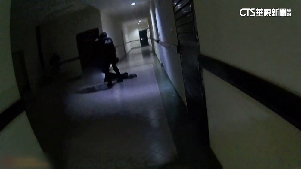 礁溪旅店驚爆駁火10槍！　「為8千擄女」嫌中2彈