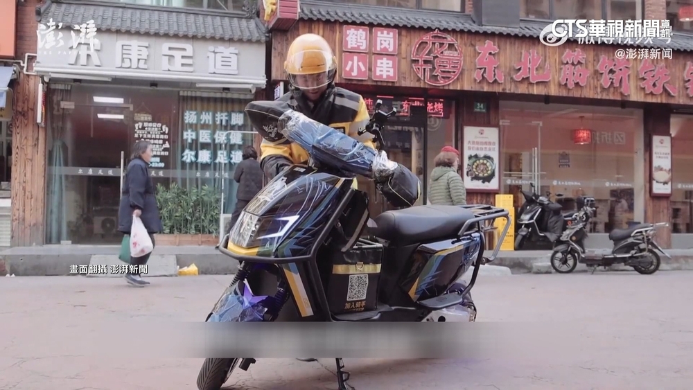 中國外送員3年賺450萬　網友：1天做31小時？