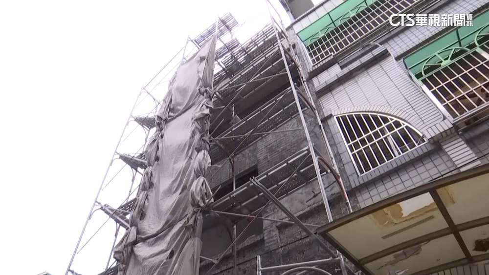 裝修詐騙！？屋主控房裝潢慘變廢墟　業者急喊冤