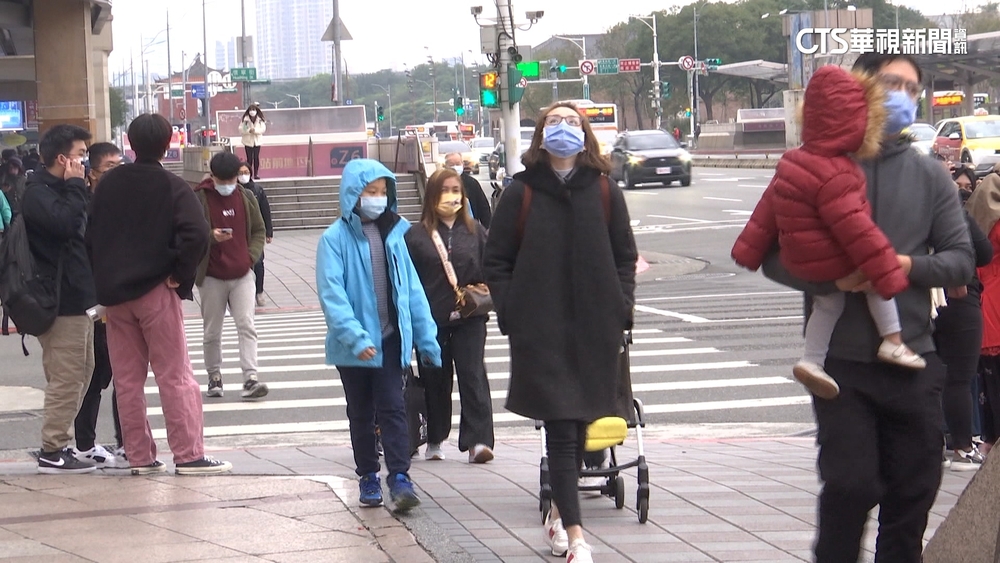 入冬最強寒流週日起報到　台北平地低溫恐探7度