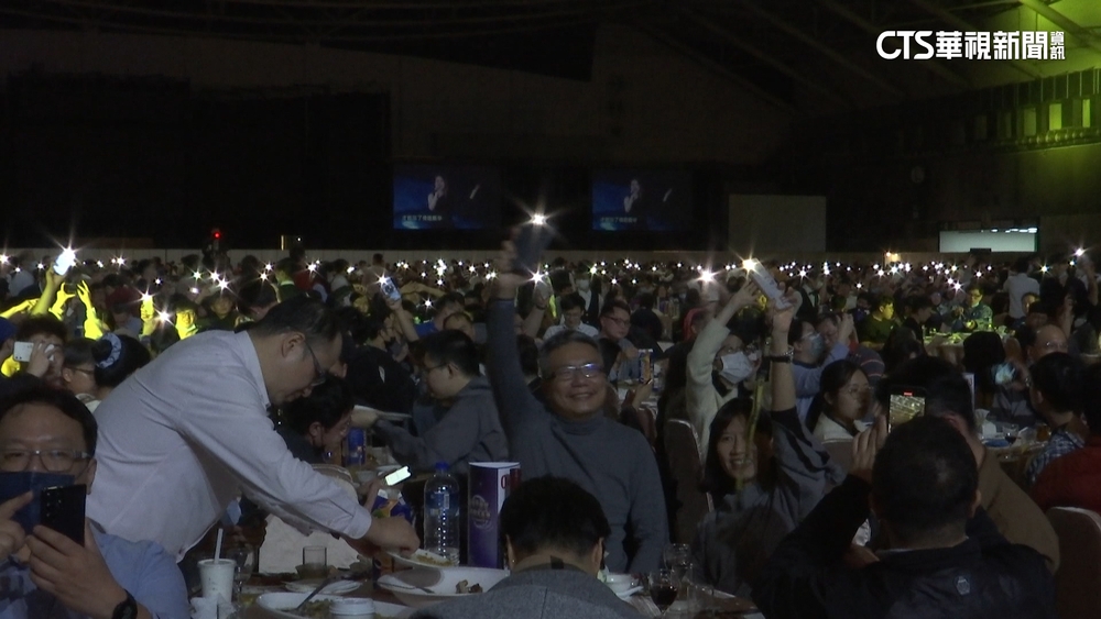 電子代工廠尾牙超級週　張惠妹隔4年再開唱！