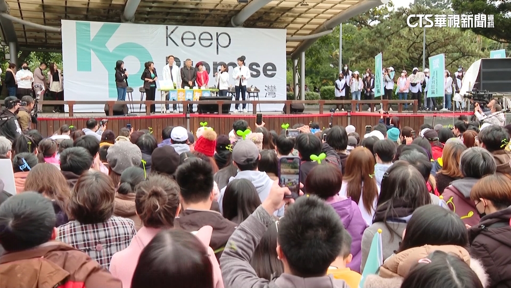 蔡壁如指「面紙印柯發不出去」　柯：有可能.不至於全部