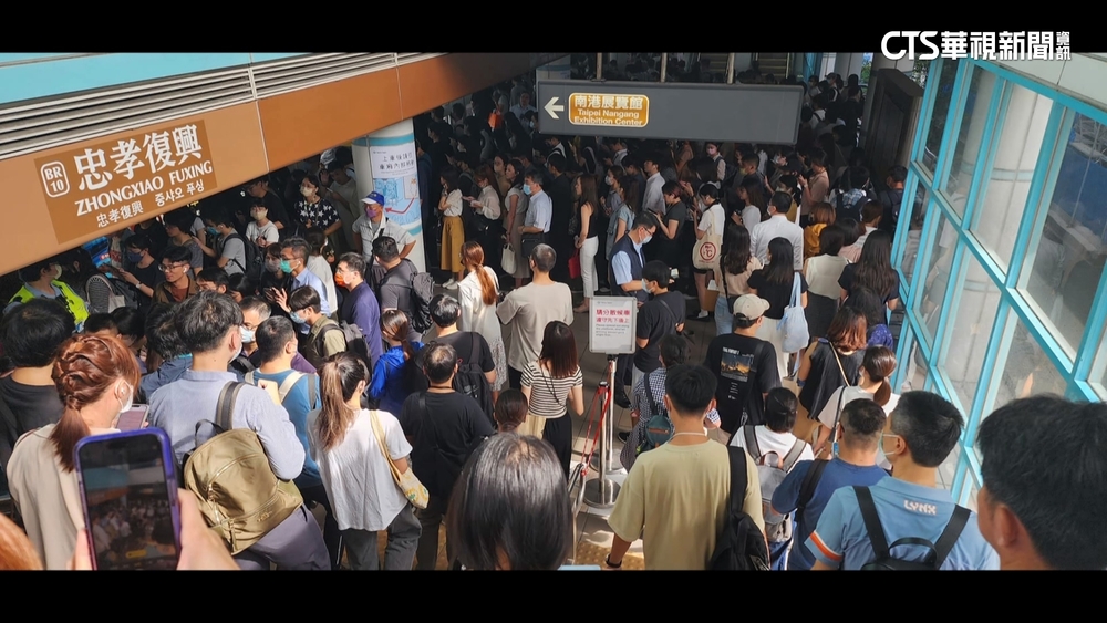 農曆春節文湖線最短班距「2.5分鐘」　台北捷運春節營運情形一次看