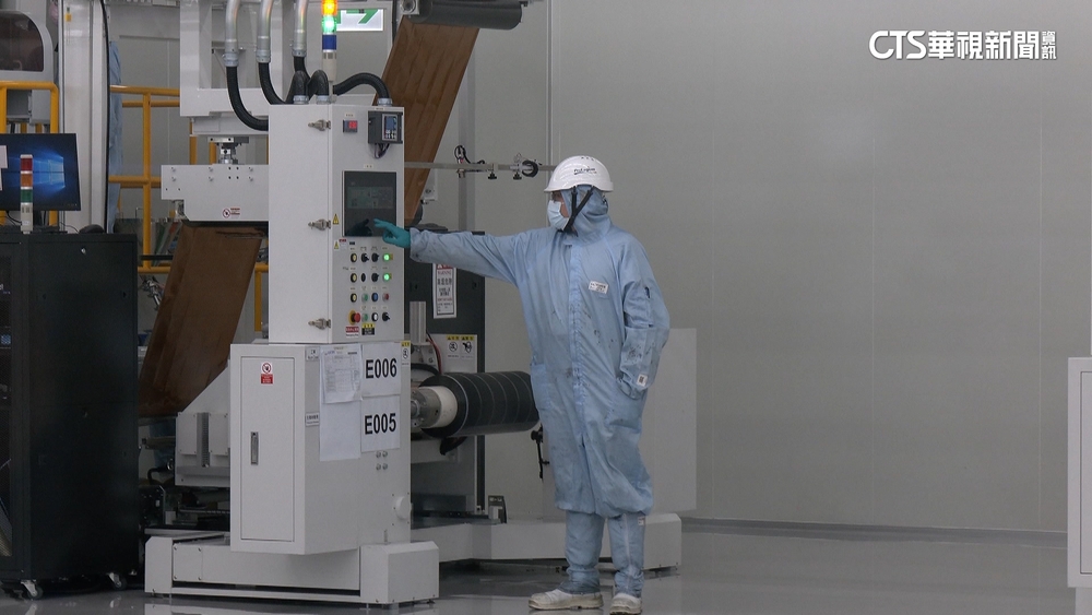 產線直擊！　全球首座Giga級固態電池廠桃園開幕
