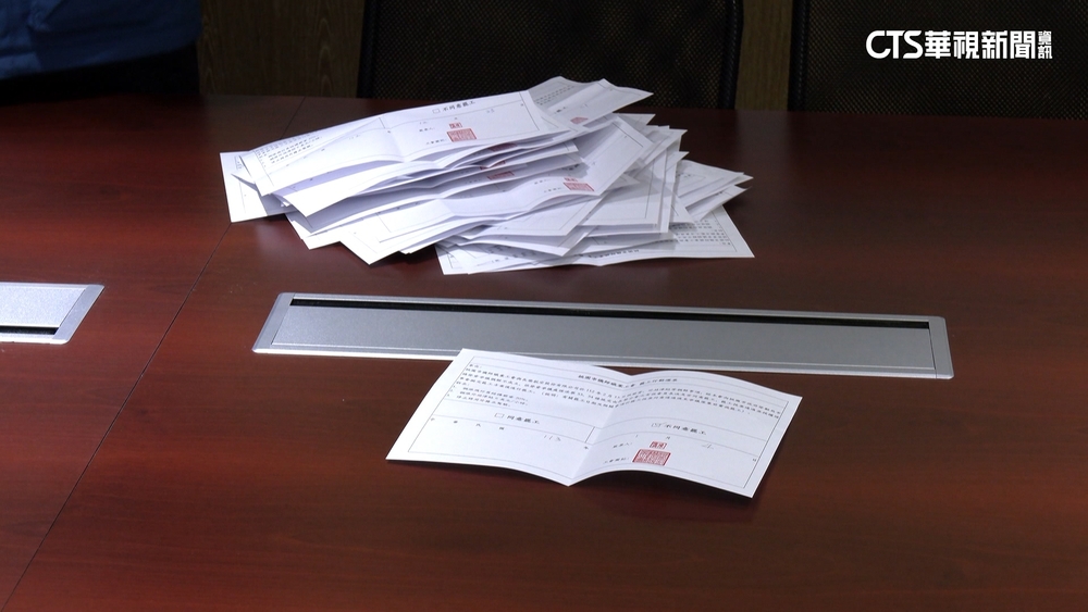 長榮機師年節恐罷工　勞資雙方今協商未果