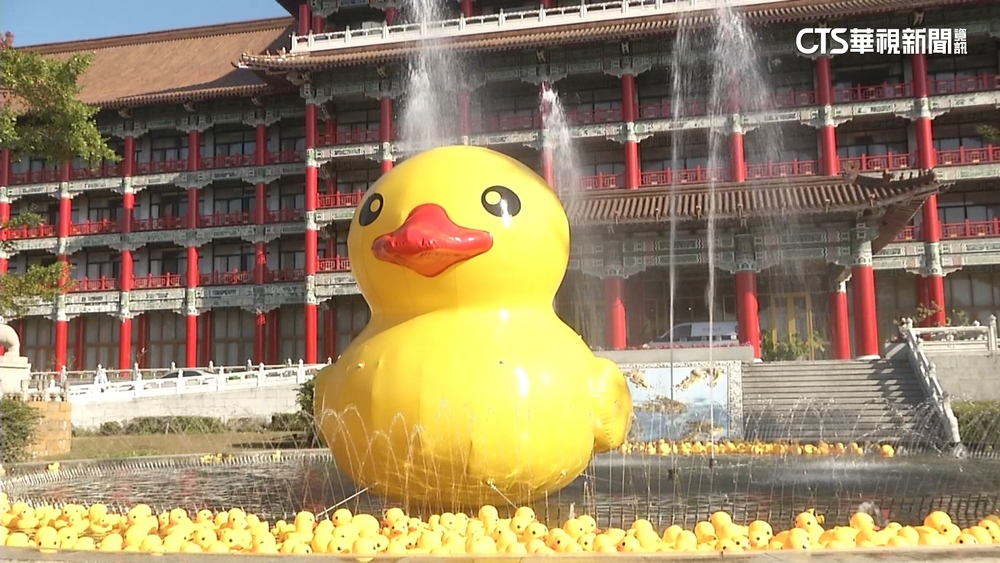 黃色小鴨港都！　周邊飯店.攤商備戰搶商機