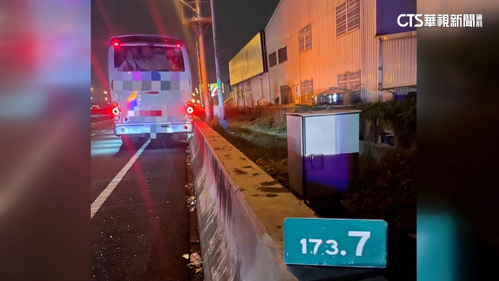 忍痛停路肩救全車21人　客運駕駛送醫不治