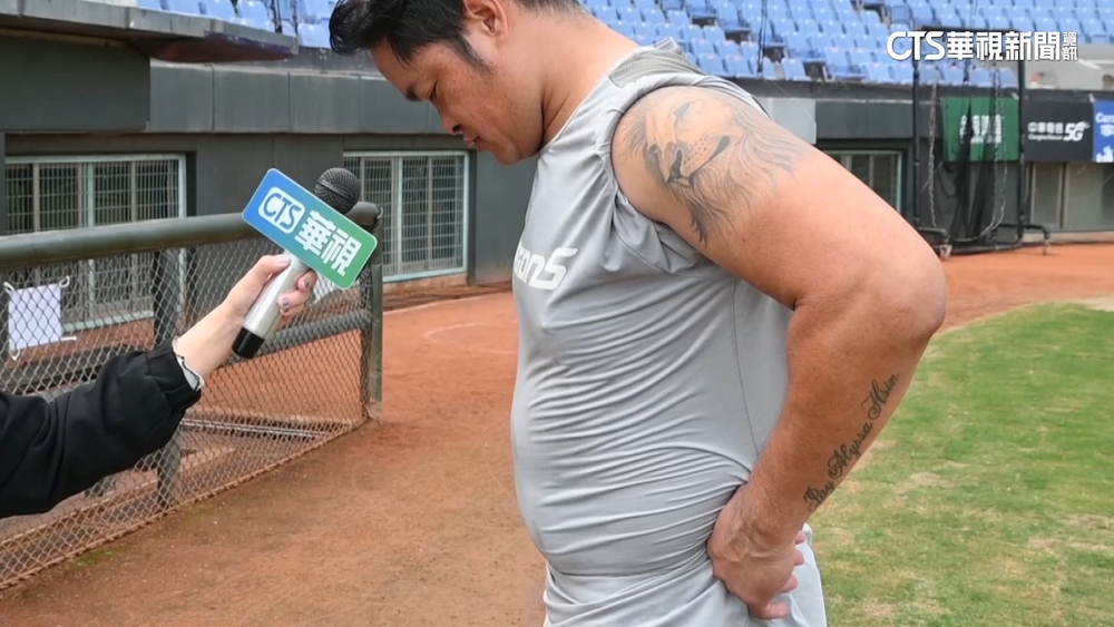龍隊春訓首日有驚喜！　智勝發福.拿莫增重14公斤