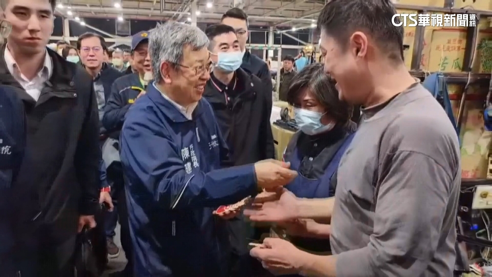 陳揆年前視察漁.菜市場　春節前5天加強調配增供量