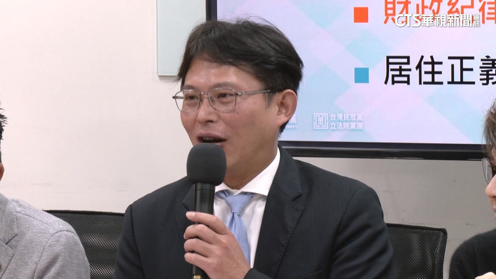 拆建公司與服務處同地址？　黃國昌：哪門子爆料