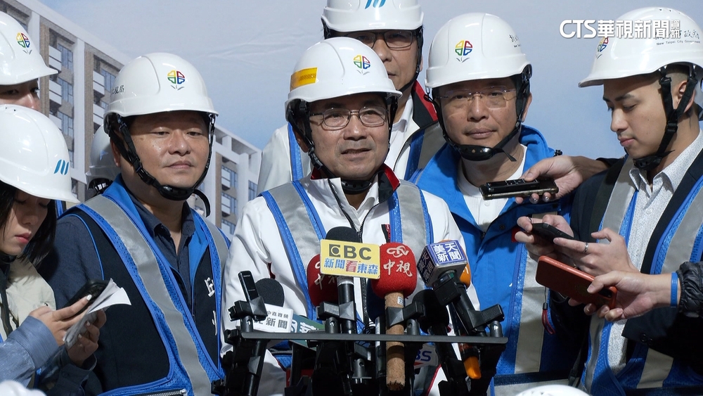 環狀線商辦大樓上梁　侯友宜：估增三千工作機會