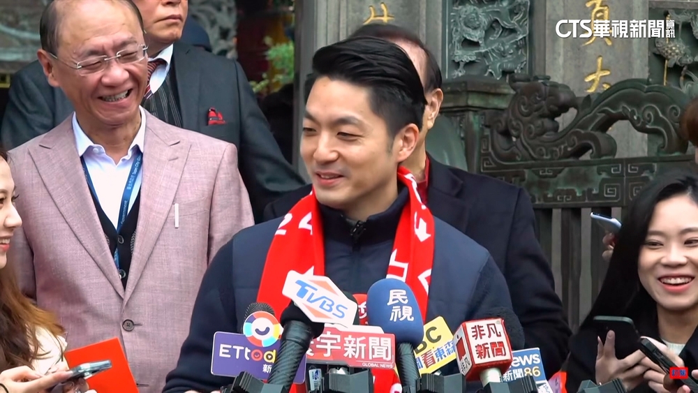 連勝文稱藍軍只會唱老歌　蔣萬安清唱「告五人」名曲