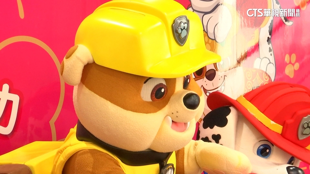 初四親子遊！「汪汪隊」見面會　「佩佩豬」展覽現人潮