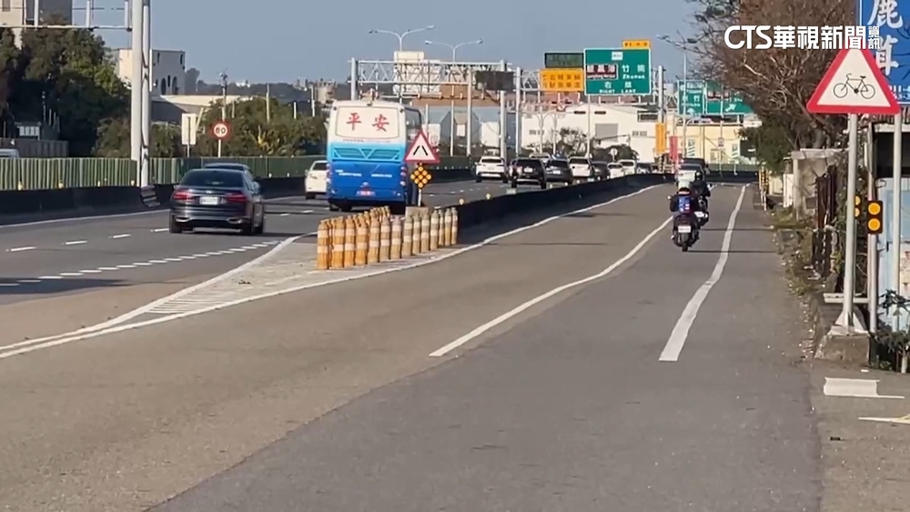 重機上西濱突遇轎車逆向　短短5秒急閃逃過一劫